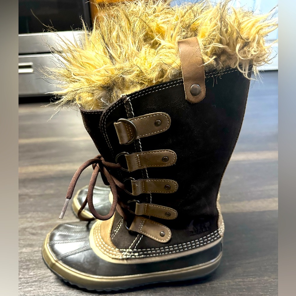 Sorel Joan of the Artic Winter Snow Boots Brown Women’s Size 7 EXCELLENT